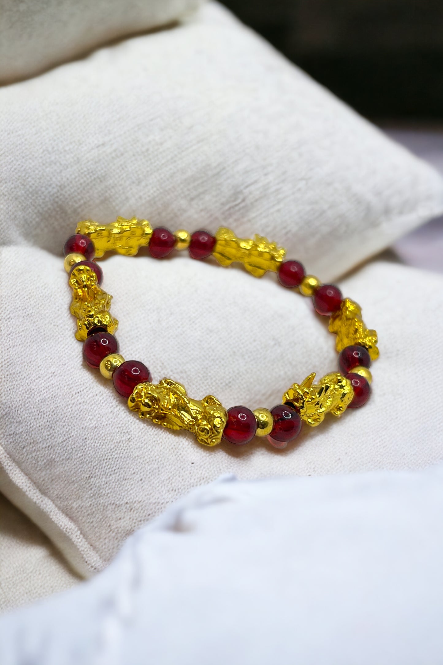 Jade Dragon Pixiu Bracelet beads 10mm Red