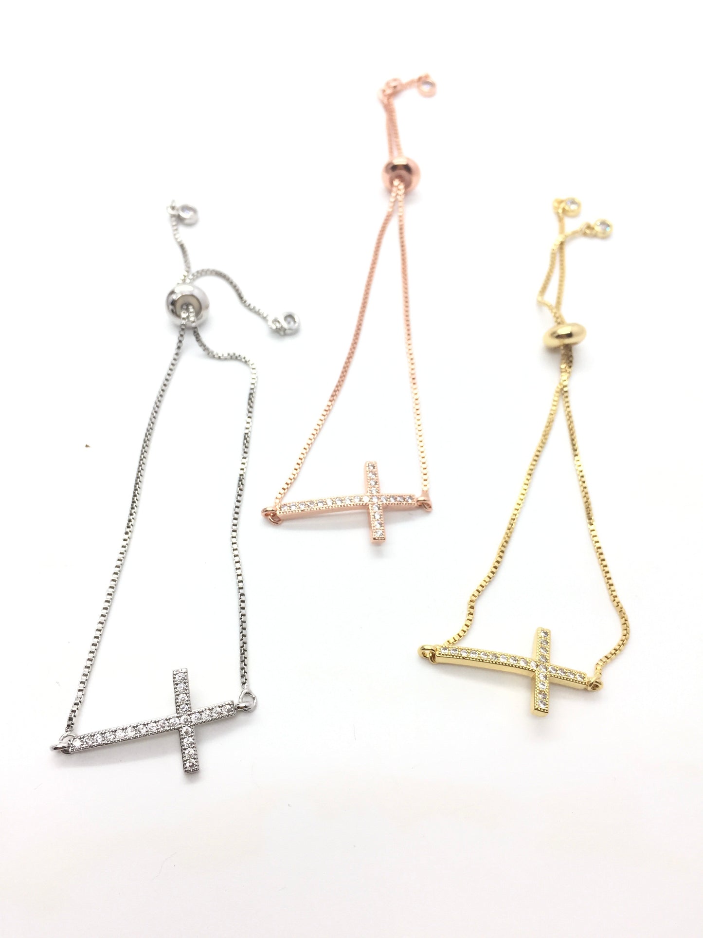 Cross full zirconia adjustable bracelet