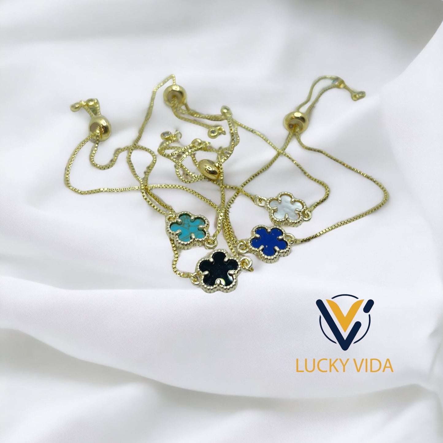 Flower stone zirconia adjustable bracelet