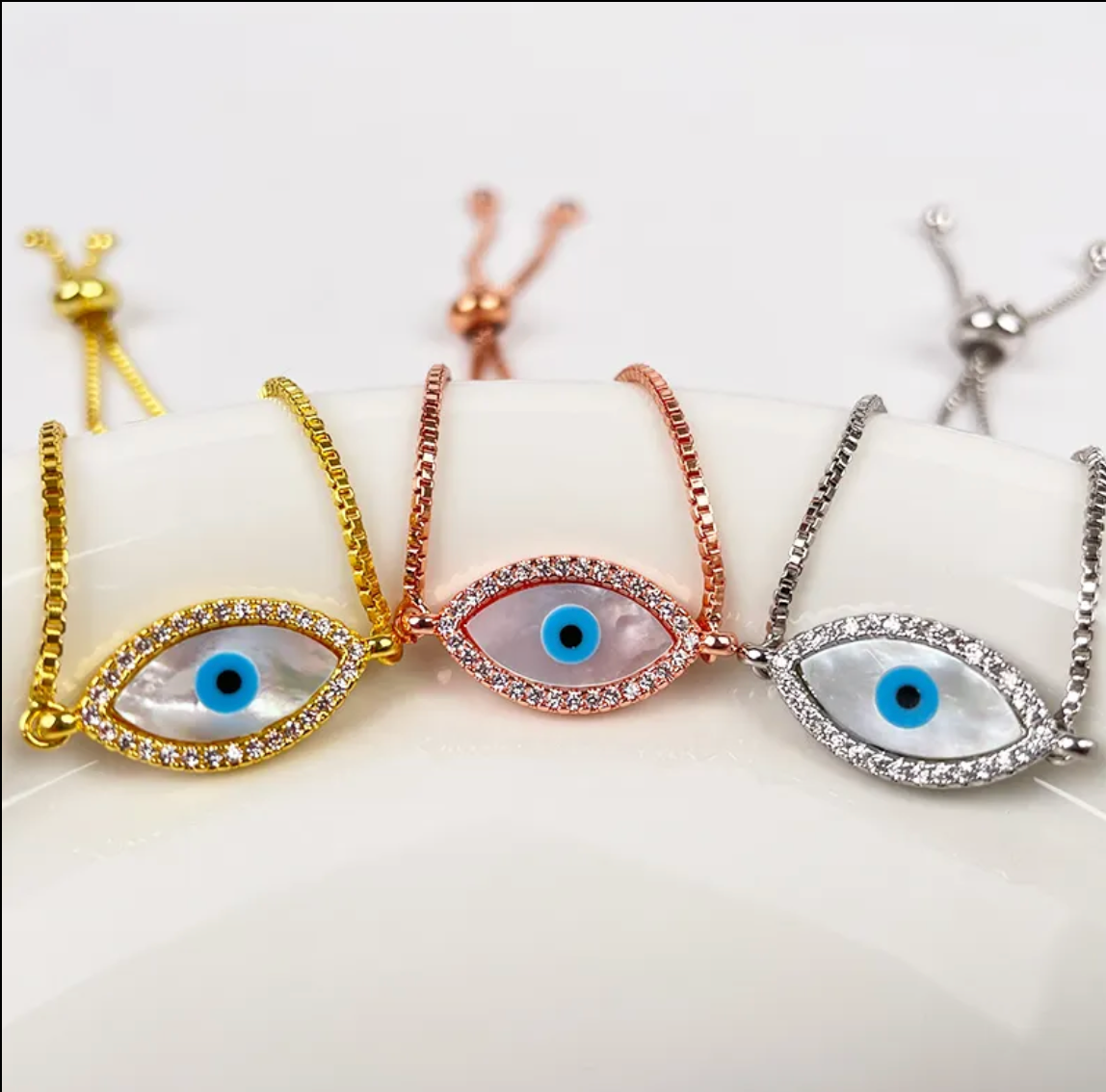 Turkish eye shell with zirconia