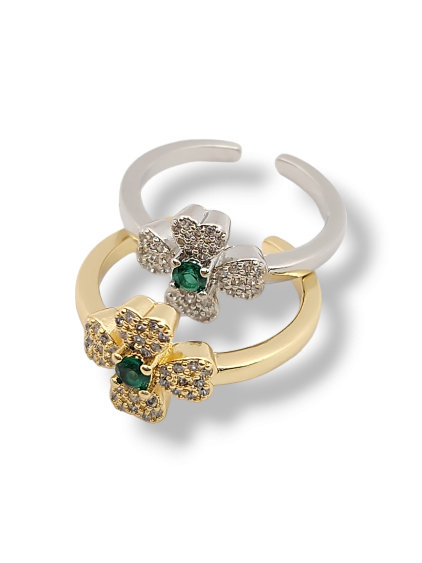 Trebol emeral pave adjustable Ring