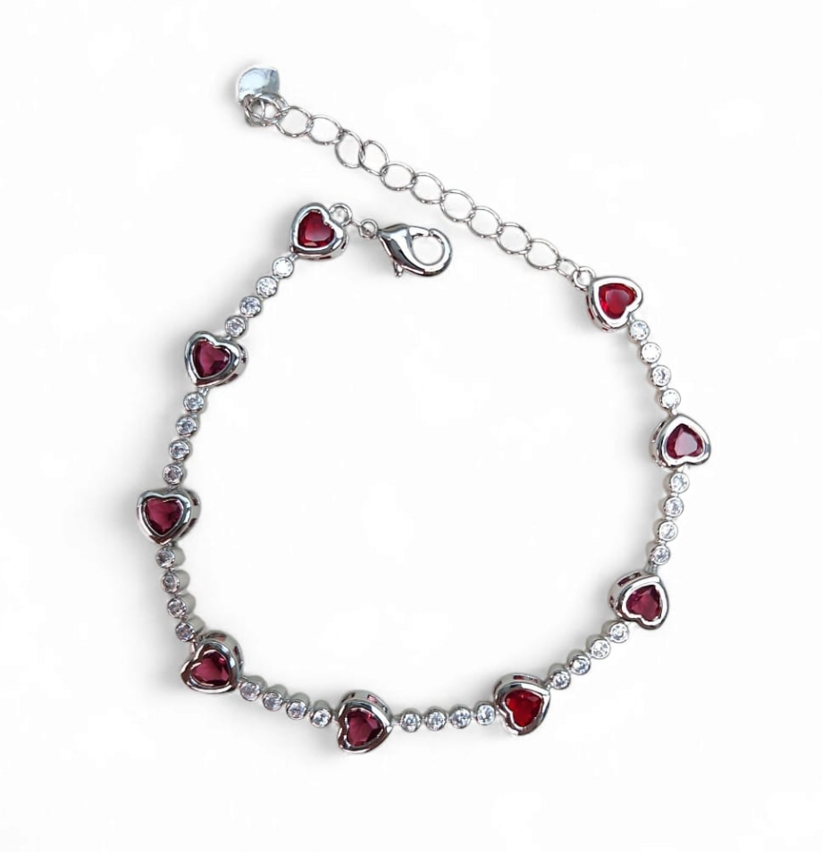 Tennis bracelet heart pave zirconia 7.5" plus extension - Red