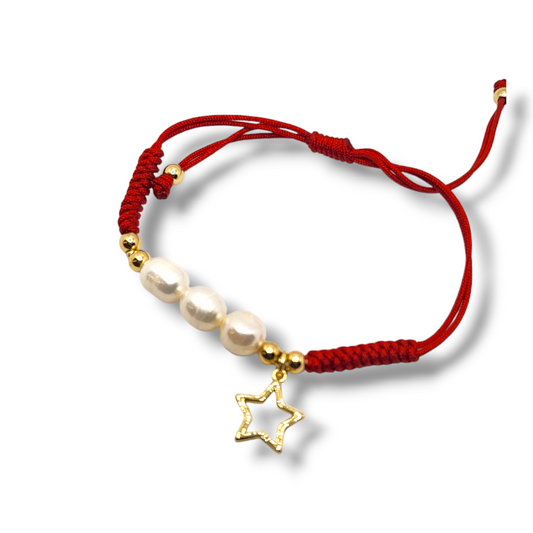 Perl star string bracelet